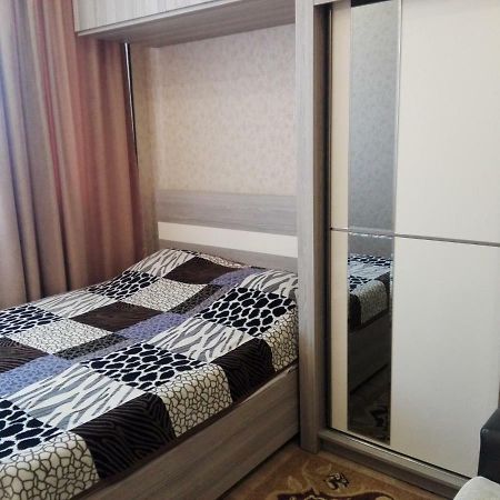 Appartement Var-Ketili à Tbilissi Extérieur photo