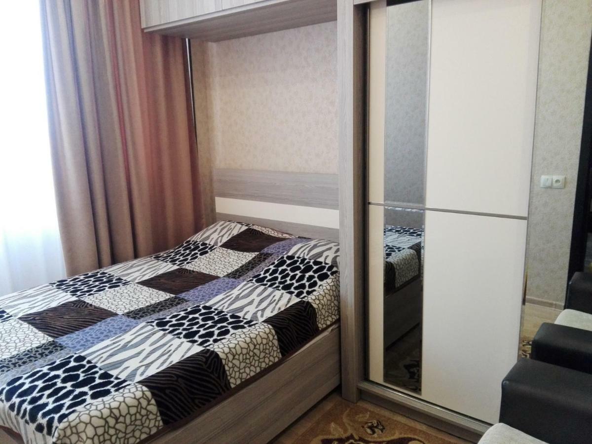 Appartement Var-Ketili à Tbilissi Extérieur photo